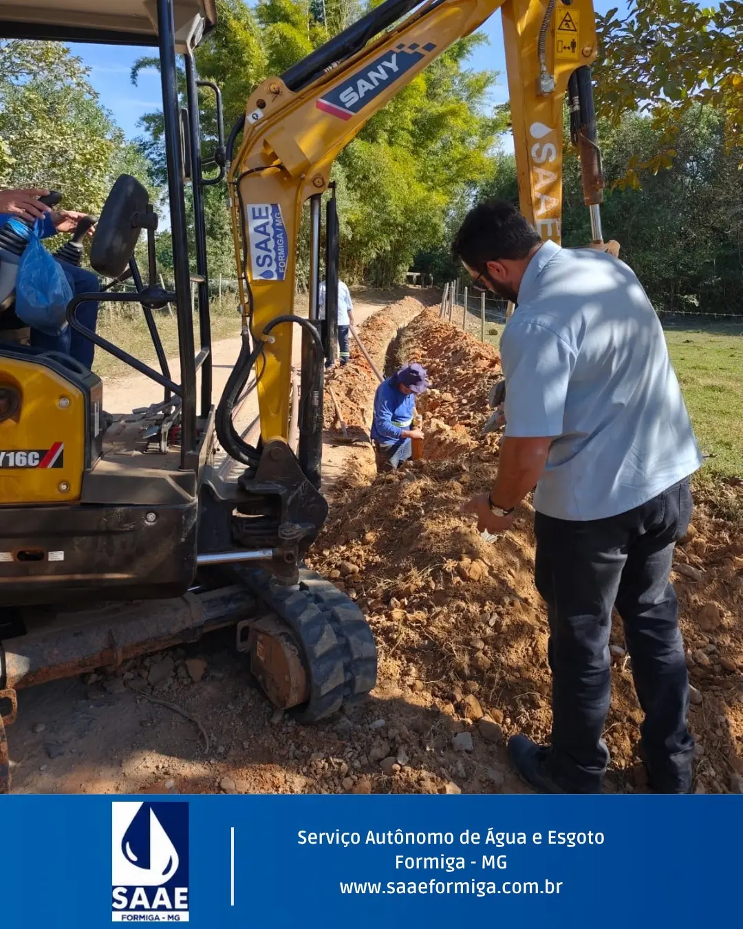 SAAE Formiga inicia obra em Paneleiros.

Com o compromisso de reforçar o abastecimento e melhorar si…